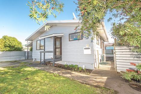 Photo of property in 56 Puriri Street, Gonville, Whanganui, 4501