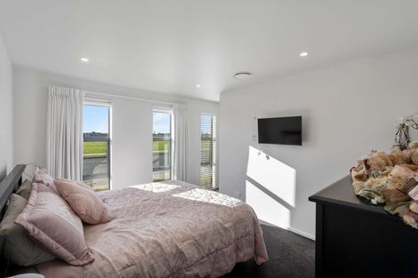 Photo of property in 21 Goldie Drive, Rangiora, 7400