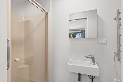 Photo of property in 64 Bevington Street, Avonhead, Christchurch, 8042