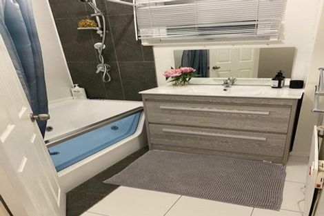 Photo of property in 17 Taurus Crescent, Beach Haven, Auckland, 0626