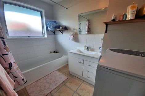 Photo of property in 4/449 Armagh Street, Linwood, Christchurch, 8011