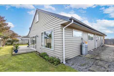 Photo of property in 6a Pandora Street, North New Brighton, Christchurch, 8083
