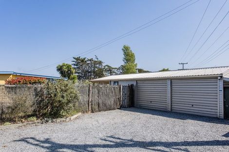 Photo of property in 81 Dunns Avenue, The Pines Beach, 7630