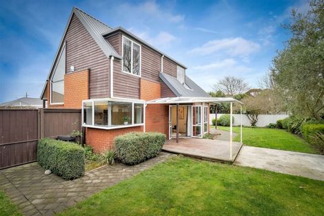 Photo of property in 5/37 Avonhead Road, Avonhead, Christchurch, 8042