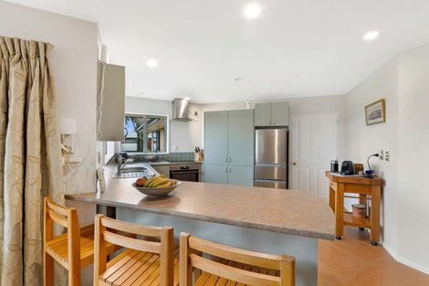 Photo of property in 34 Kiwi Avenue, Waikuku Beach, 7473