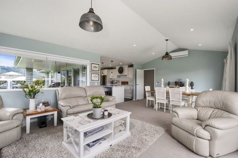 Photo of property in 58 Montgomery Crescent, Kinloch, Taupo, 3377