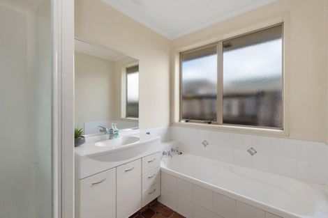 Photo of property in 85 Mount View Road, Melville, Hamilton, 3206