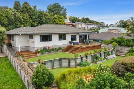 Photo of property in 58 Waipuna Grove, Welcome Bay, Tauranga, 3112