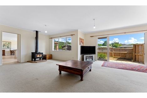 Photo of property in 110 Landing Drive, Albany, Auckland, 0632