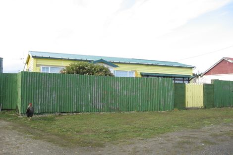 Photo of property in 8 Harewood Road, Woodend, Invercargill, 9877