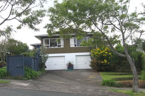 Photo of property in 137 Porritt Avenue, Chatswood, Auckland, 0626