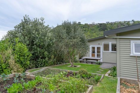 Photo of property in 99 Houghton Bay Road, Houghton Bay, Wellington, 6023