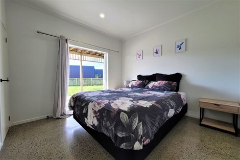 Photo of property in 58 Sunset Drive, Baylys Beach, 0377