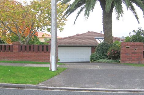 Photo of property in 81 Kowhai Road, Mairangi Bay, Auckland, 0630