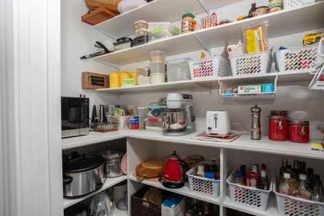 Photo of property in 57 Swinburn Street, Dannevirke, 4930