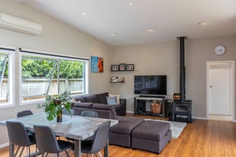 Photo of property in 15 Esther Street, Martinborough, 5711