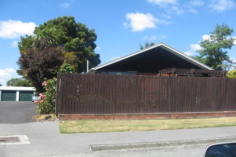 Photo of property in 2/12 Field Terrace, Upper Riccarton, Christchurch, 8041