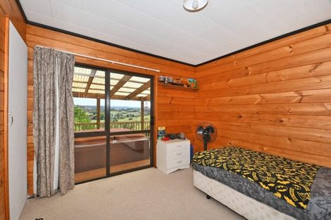 Photo of property in 8 Hill Street, Hikurangi, 0114