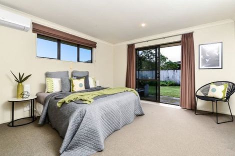 Photo of property in 4 Azure Place, Huntington, Hamilton, 3210