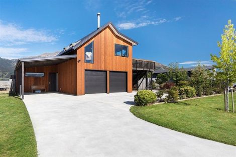 Photo of property in 11 Sentinel Drive, Lake Hawea, Wanaka, 9382
