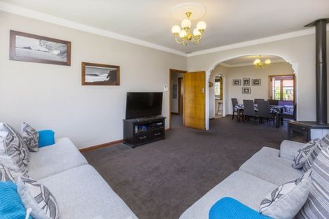 Photo of property in 43 Golders Road, Elderslea, Upper Hutt, 5018