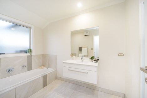 Photo of property in 54 Mcgregor Street, Milson, Palmerston North, 4414