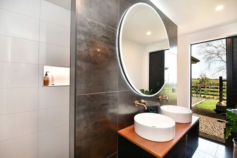 Photo of property in 110 Bryant Road, Karaka, Papakura, 2580