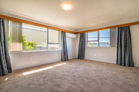 Photo of property in 18 Edwin Street, Caversham, Dunedin, 9012