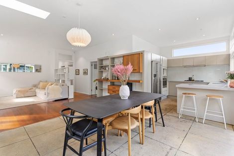 Photo of property in 28 Regina Street, Westmere, Auckland, 1022