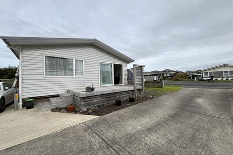 Photo of property in 60b Wellington Street, Pukekohe, 2120