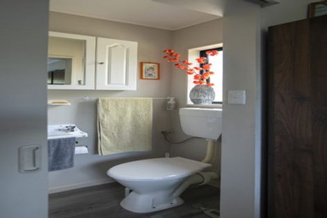 Photo of property in 57 Moana View Road, Waikawa, Picton, 7220