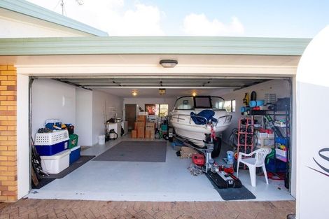 Photo of property in 10 Lochinver Drive, Nawton, Hamilton, 3200