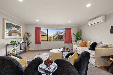 Photo of property in 33a Lismore Street, Strandon, New Plymouth, 4312