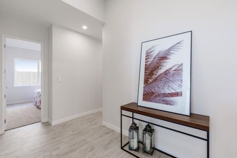 Photo of property in 8 Konoba Avenue, Kumeu, 0810