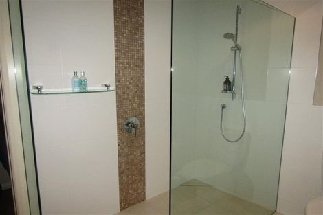 Photo of property in 136 Upper Harbour Drive, Greenhithe, Auckland, 0632