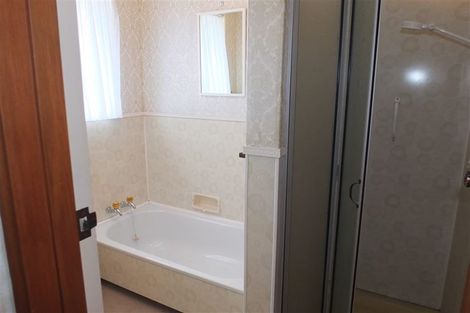 Photo of property in 8a Stuart Street, Holmes Hill, Oamaru, 9401