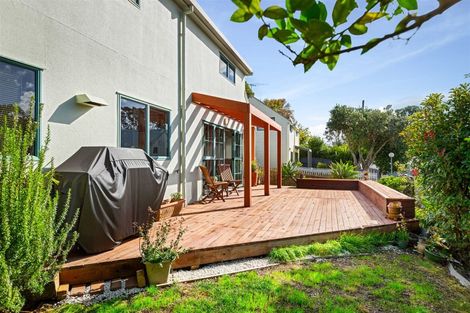 Photo of property in 11/485 Don Buck Road, Massey, Auckland, 0614