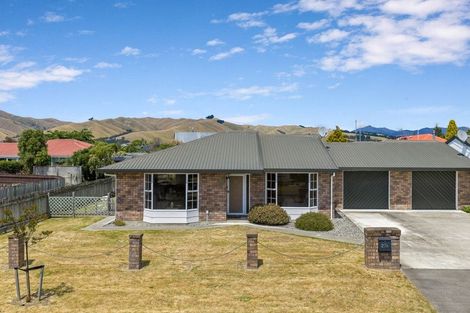 Photo of property in 27 Karina Crescent, Redwoodtown, Blenheim, 7201