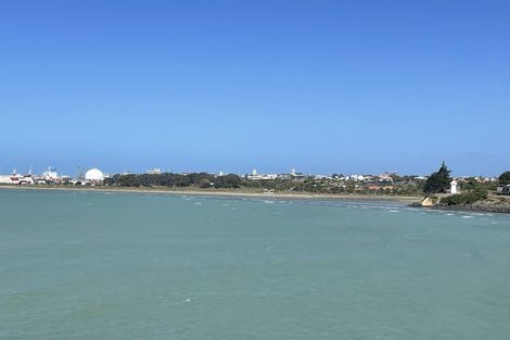 Photo of property in 2 Moore Street, Waimataitai, Timaru, 7910