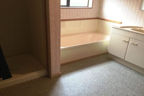 Photo of property in 8 Daley Place, Winton, 9720