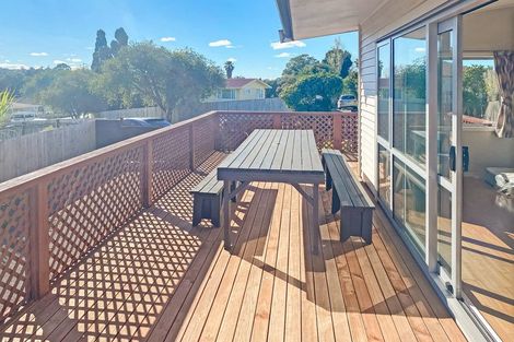 Photo of property in 69 Harrington Road, Henderson, Auckland, 0610