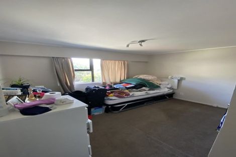 Photo of property in 81 Stewart Drive, Newlands, Wellington, 6037