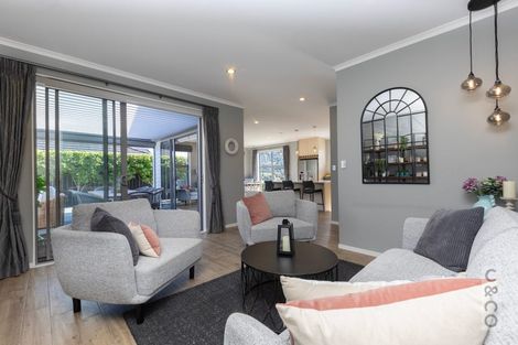 Photo of property in 11 Parlane Drive, Huapai, Kumeu, 0810