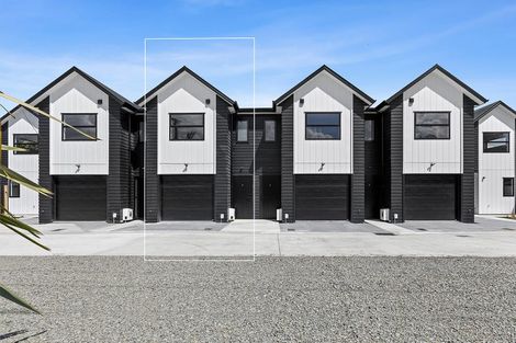 Photo of property in 2/19 Beale Street, Hamilton East, Hamilton, 3216