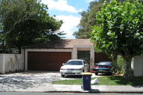 Photo of property in 13 Clifton Road, Hauraki, Auckland, 0622