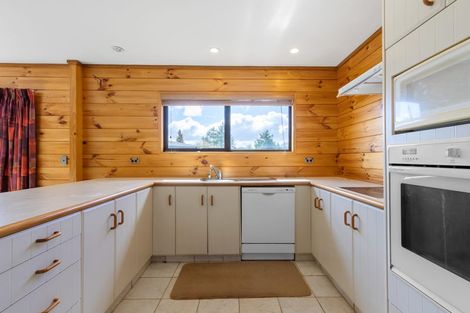 Photo of property in 3 Antonia Place, Kinloch, Taupo, 3377