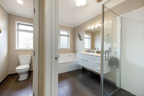 Photo of property in 18 Moonlight Drive, Rototuna North, Hamilton, 3210