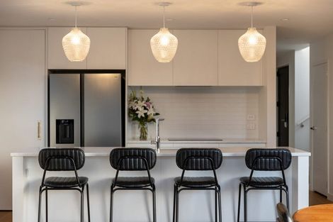 Photo of property in 8 Kuakua Close, Papamoa Beach, Papamoa, 3118