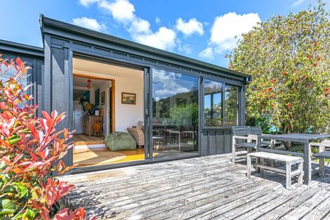 Photo of property in 60 Carey Road, Port Charles, Coromandel, 3584