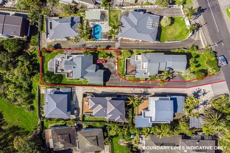 Photo of property in 1/13 Mizpah Road, Waiake, Auckland, 0630